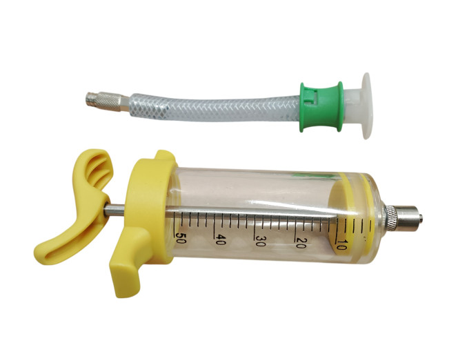 Dozownik Oleju I Barwnika Z Szybkozłączem R1234YF 50ml | RK1357